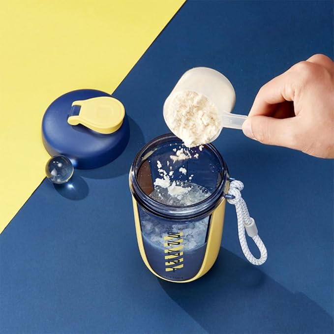 LORDEX Qavi Premium Rope-Handle Shaker Bottle